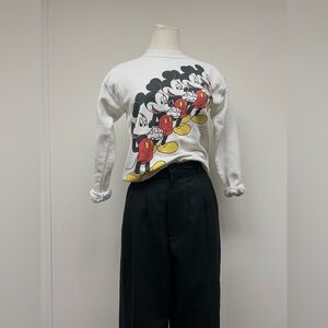 Retro crewneck sweatshirt in white